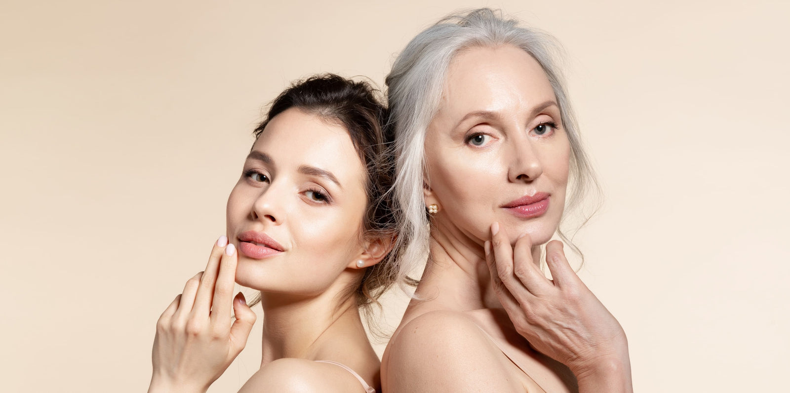 A younger and an older Woman 